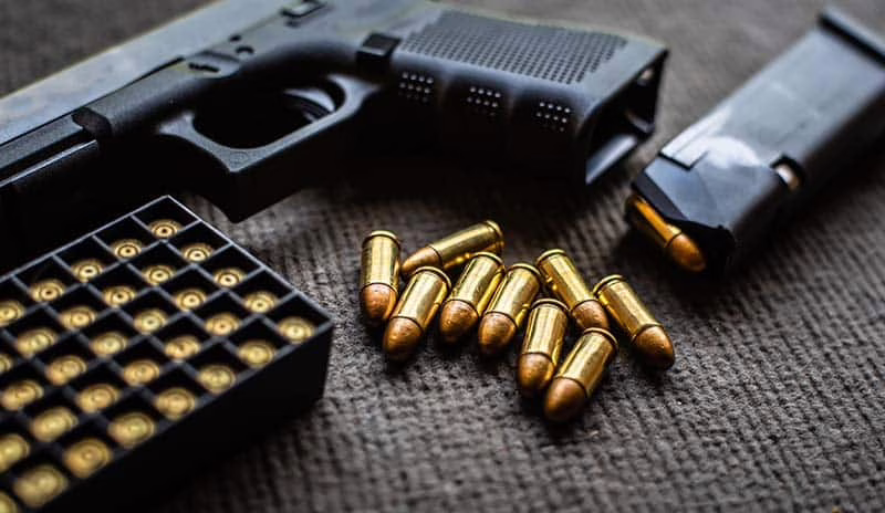 handgun-and-bullets